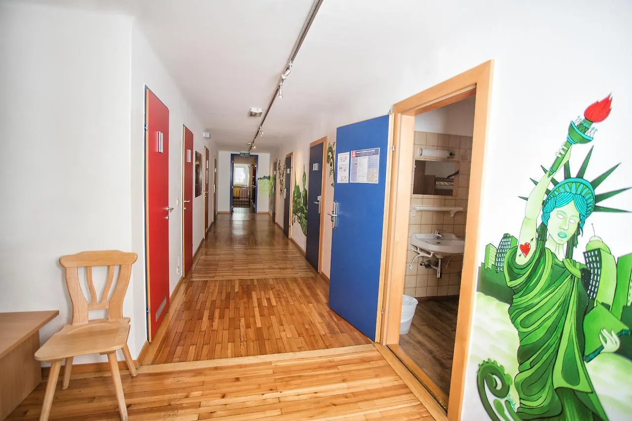 Yoho - International Youth Hostel Salzburg